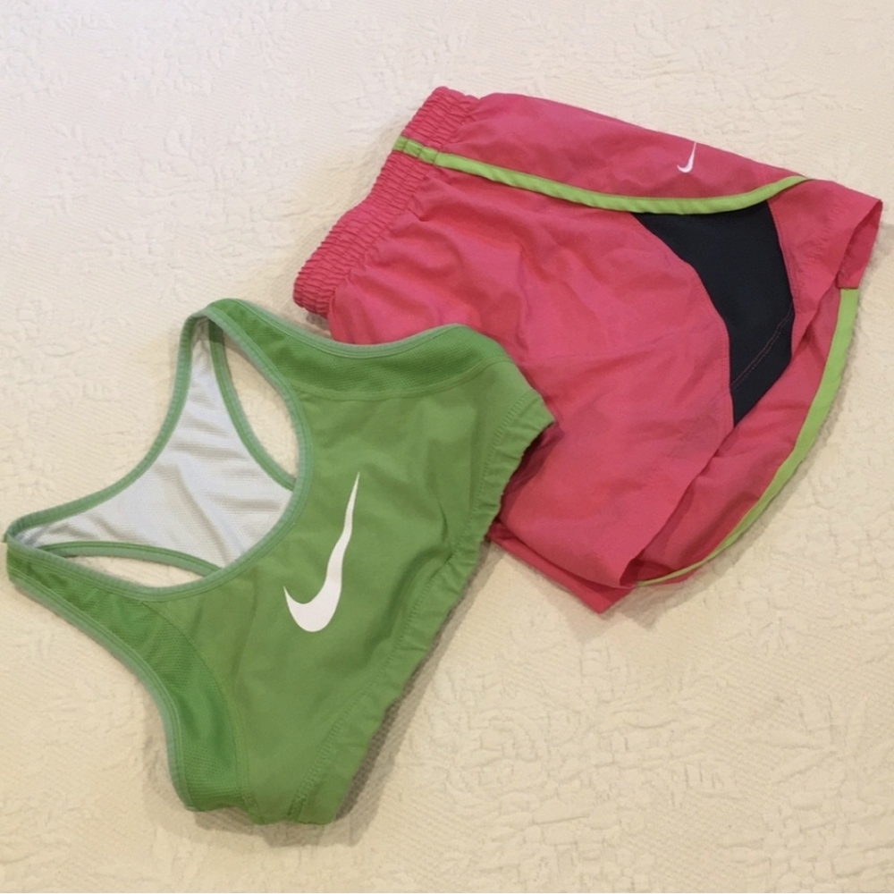 Nike Performance Runnings shorts and reversible bra bundle, GUC